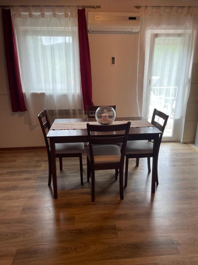 Apartment Plavo Oko Smoljanac Exterior foto